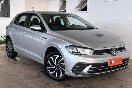 VOLKSWAGEN POLO 1.0 170 TSI HIGHLINE AUTOMÁTICO VOLKSWAGEN POLO 1.0 170 TSI HIGHLINE AUTOMÁTICO